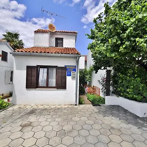  Apartment Mira 645 Kroatien